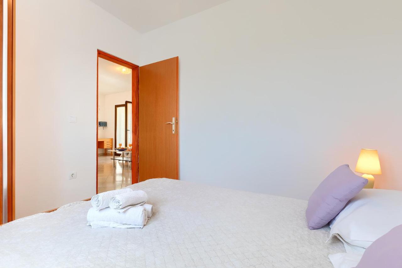Apartmani Martina 波雷奇 外观 照片